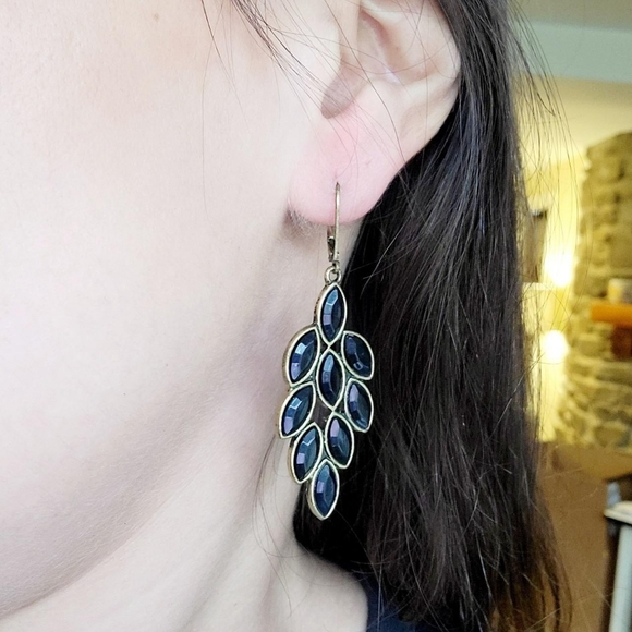 Pair of Gem Leaf Drop Earrings - Picture 3 of 8